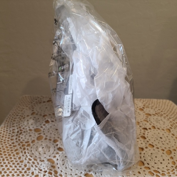 LOUNGEFLY HOCUS POCUS BINX CANDLE CROSSBODY BAG - NWT - Picture 11 of 16